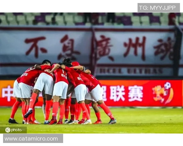 上海羽毛球队快攻战术分析及其在比赛中的成败得失探讨
